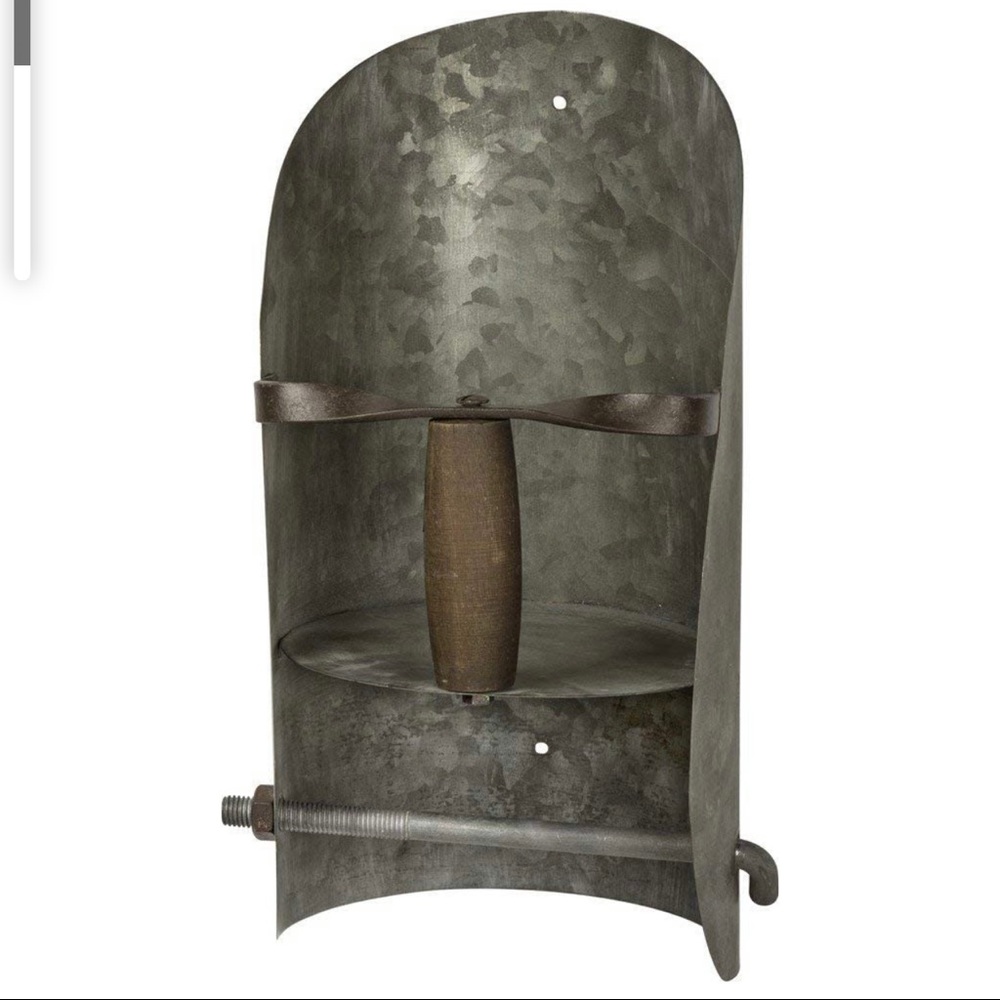Rustic Scoop Bathroom Toilet Paper Holder - Picture 4 of 4